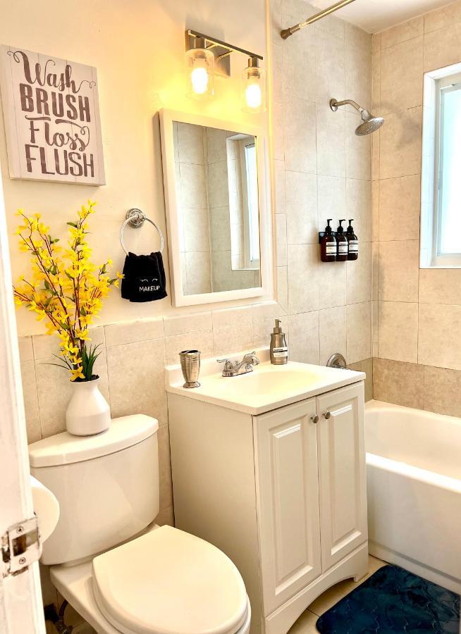 Enchanting Cozy Apartment 10 Min Away From Airport, Calle 8, Brickell, Coral Gables, The Beach And More! Miami Buitenkant foto