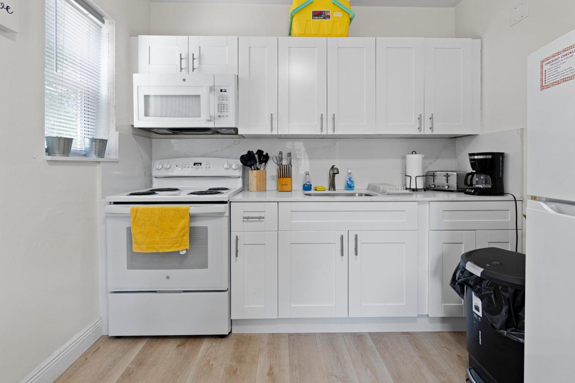 Enchanting Cozy Apartment 10 Min Away From Airport, Calle 8, Brickell, Coral Gables, The Beach And More! Miami Buitenkant foto